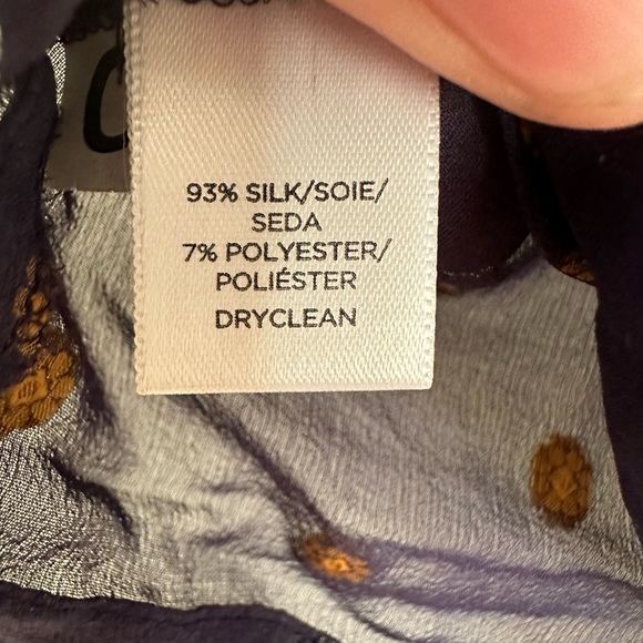 LOFT by Ann Taylor sheer jacquard blue and gold silk short sleeve top size PM - Picture 3 of 4